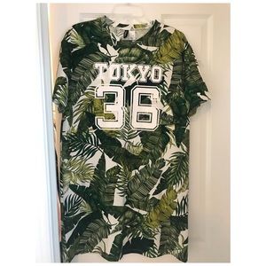 Short sleeve t-shirt